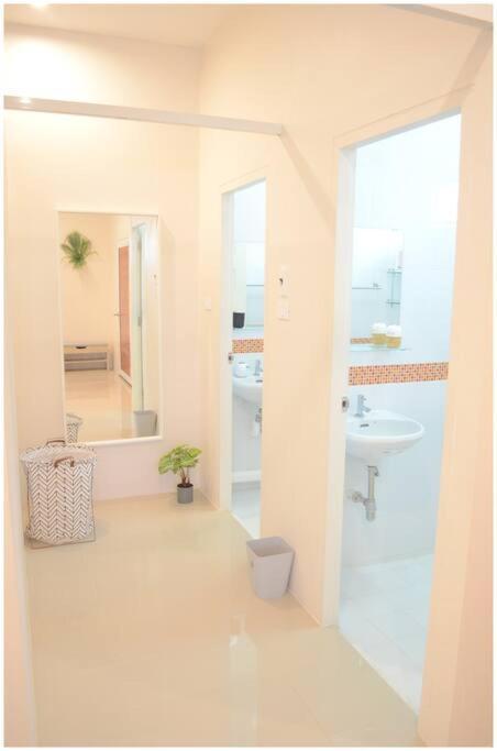 100Sqm 2 Bed Apartment Sukhothai City Kültér fotó